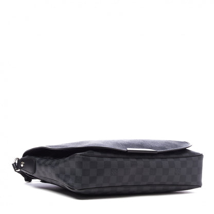 Louis Vuitton Damier Graphite Daniel MM 3 of 8