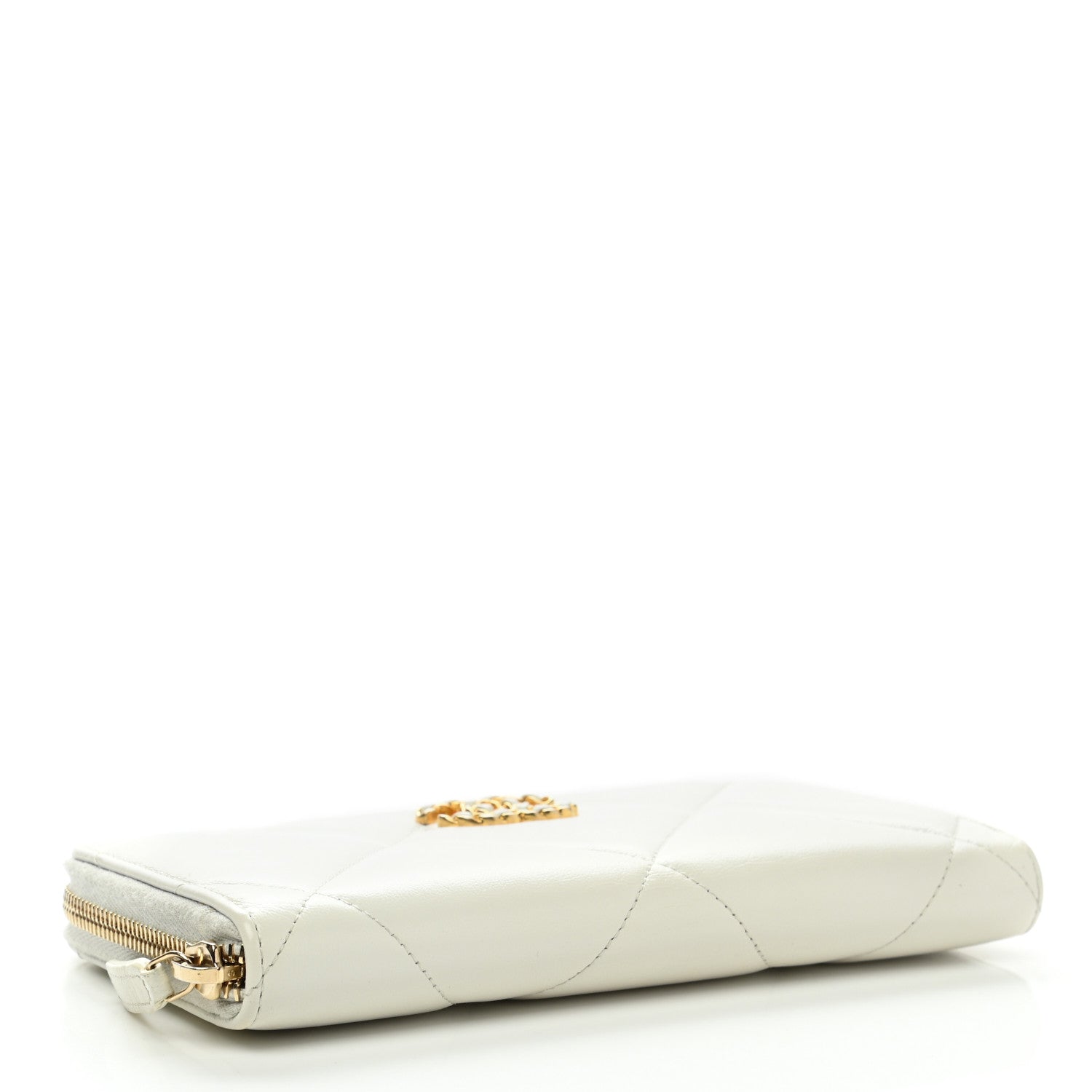 Chanel Shiny Goatskin Quilted 19 Long Zipped Around Wallet White 4 of 9