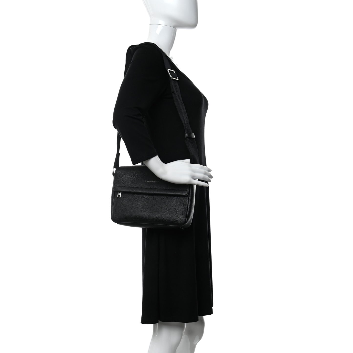 Grained Calfskin Crossbody Messenger Black
