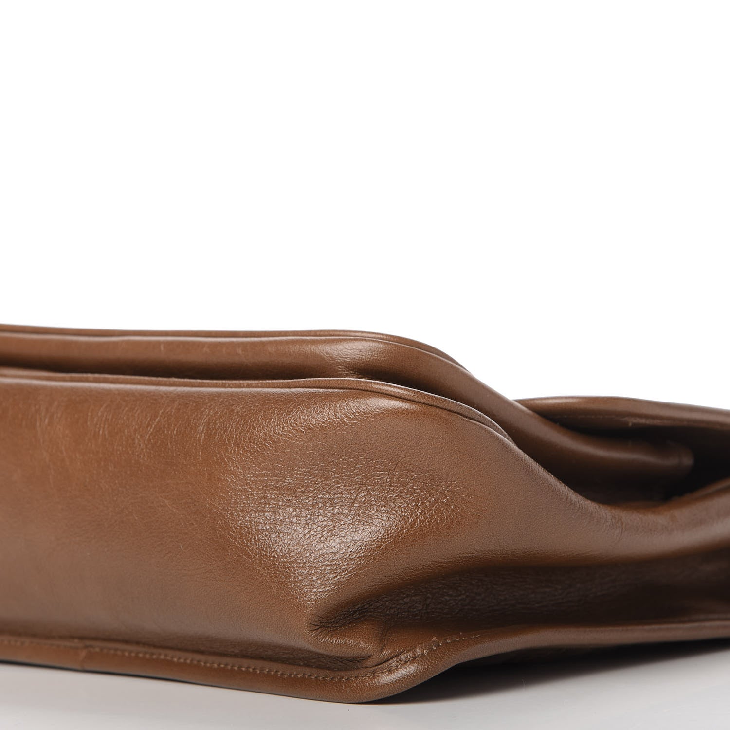 Saint Laurent Crinkled Calfskin Matelasse Monogram Medium Niki Chain Satchel Caramel 7 of 10