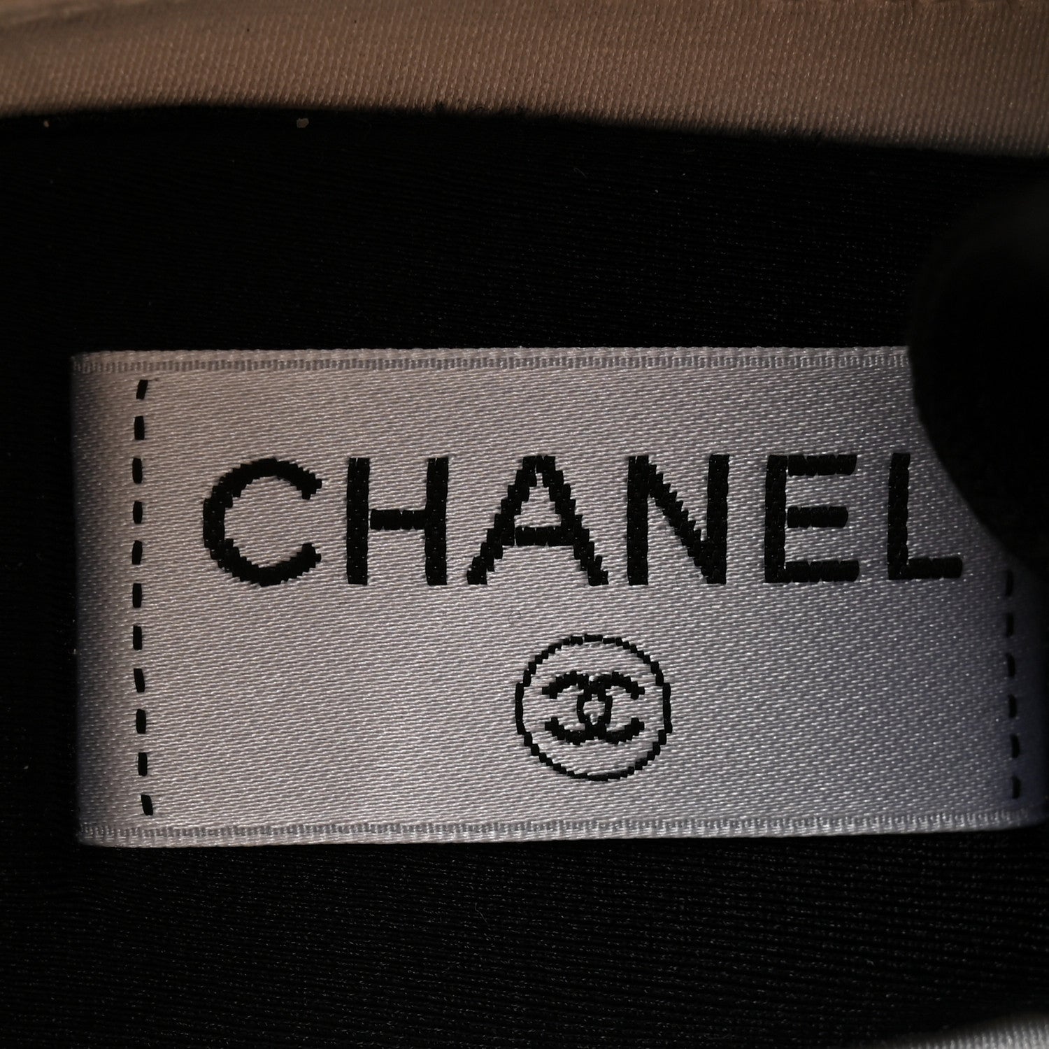 Chanel Velvet Calfskin Mixed Fibers CC Sneakers 38.5 Ivory Black 6 of 13