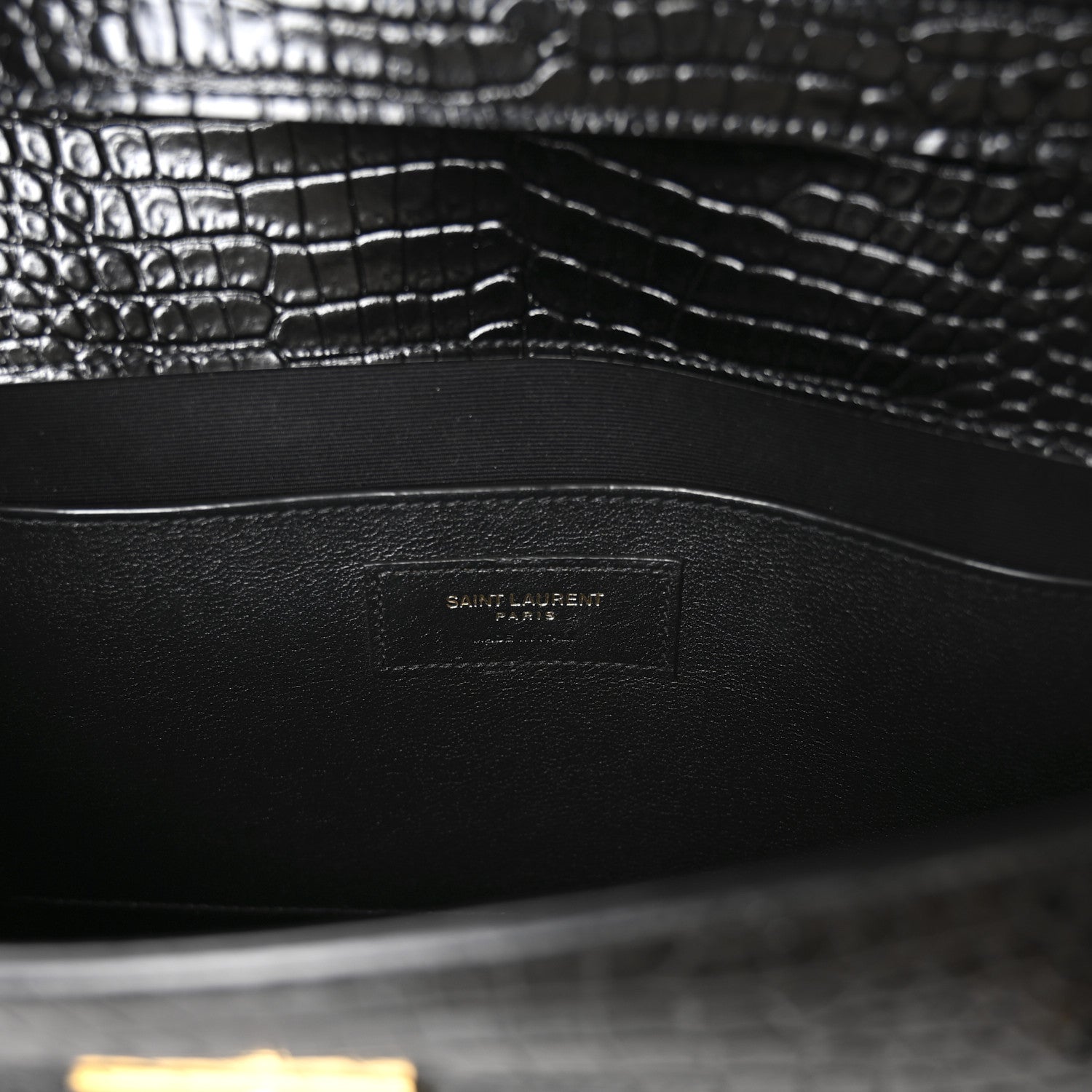 Saint Laurent Shiny Calfskin Crocodile Embossed Manhattan Baguette Black 6 of 10