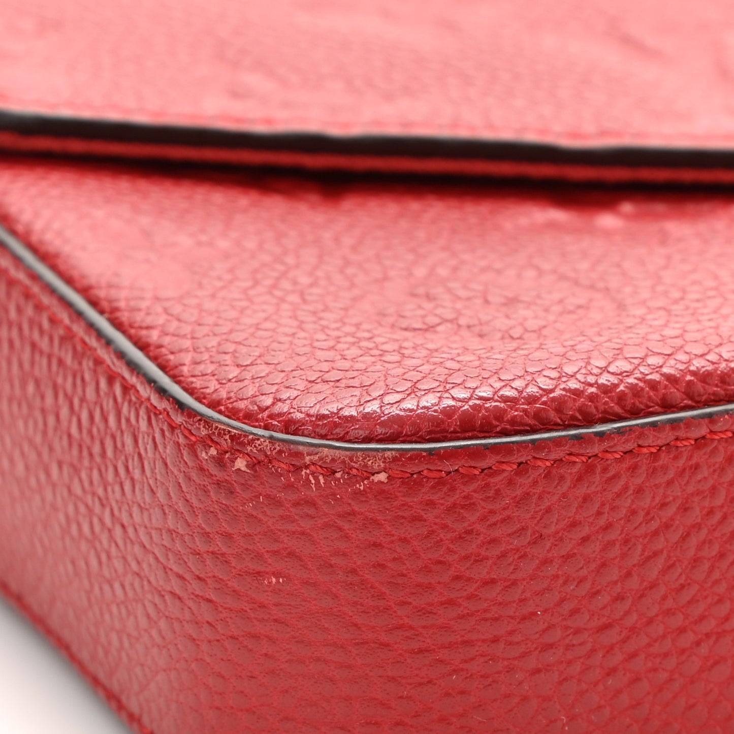 Empreinte Pochette Felicie Chain Wallet Scarlet