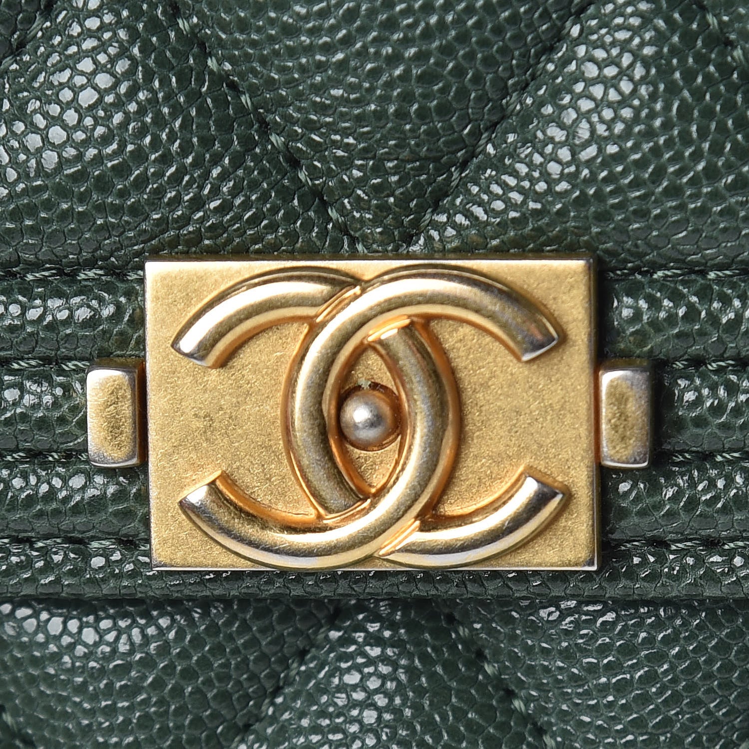 Chanel Caviar Quilted Compact Boy Wallet Green 10 of 10