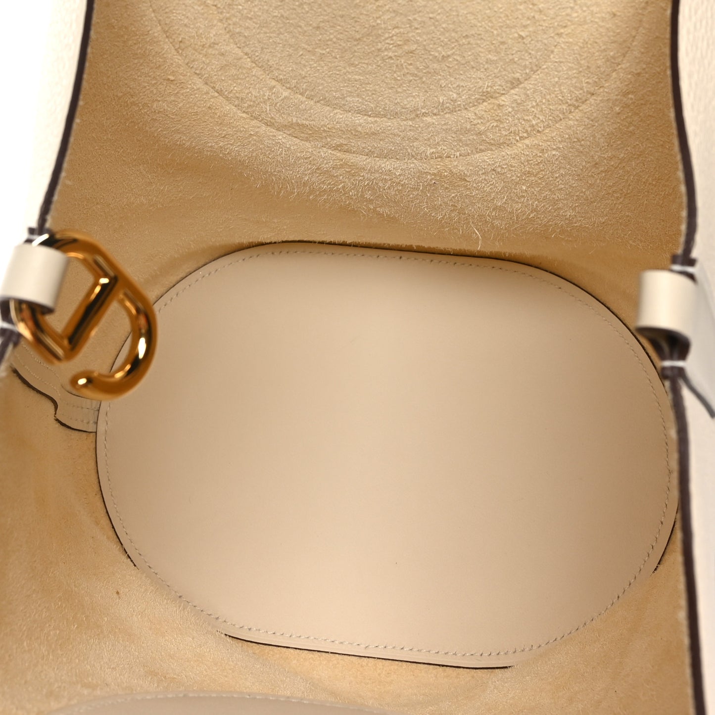 Taurillon Clemence Swift In-The-Loop 23 Bag Nata