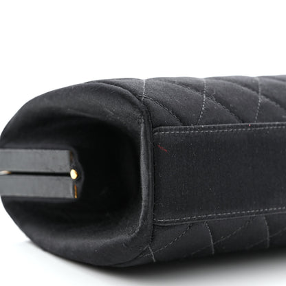 Chanel Satin Quilted CC Kisslock Clutch Black 10 of 11