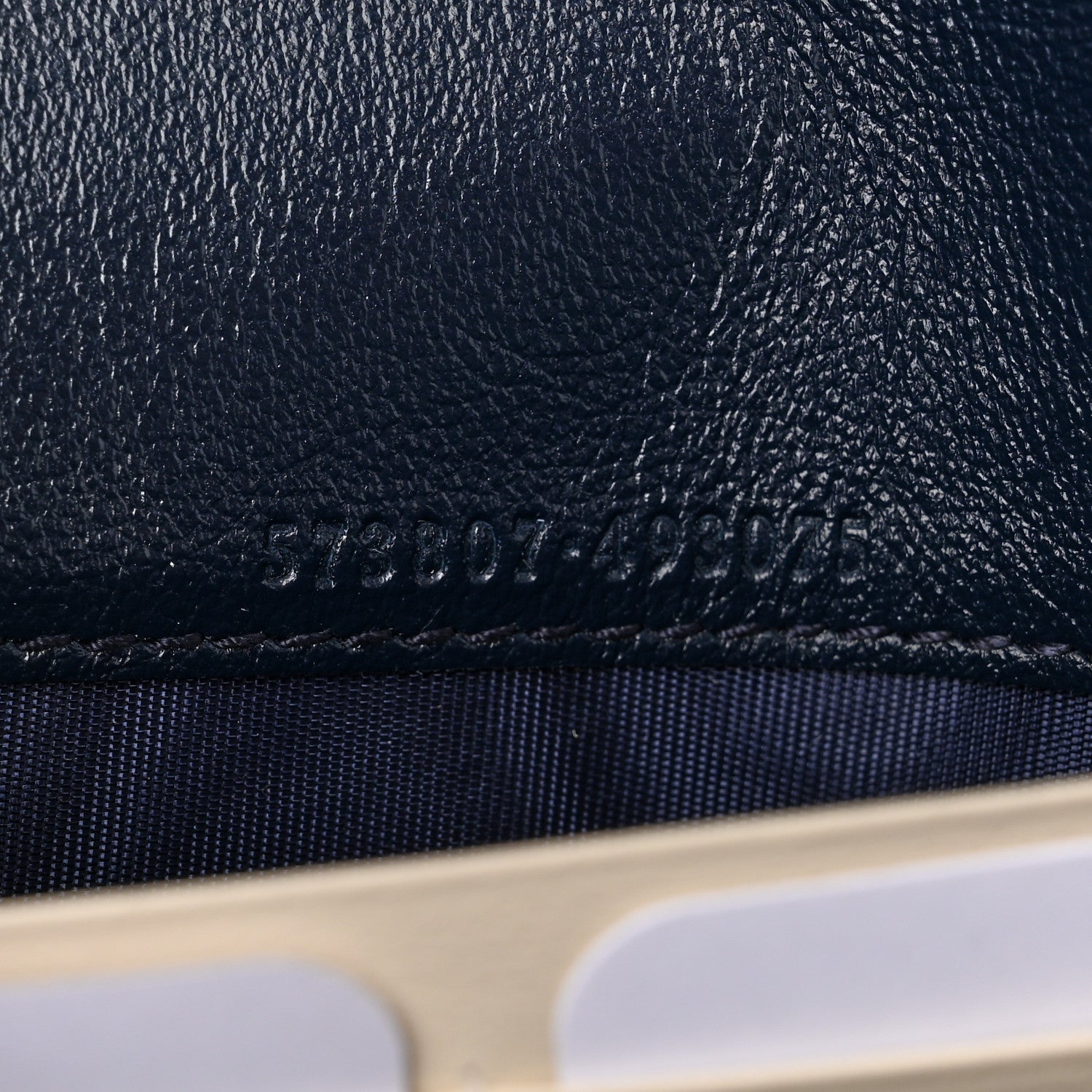 Gucci Vintage Effect Calfskin Matelasse Diagonal Torchon GG Marmont Chain Wallet Mystic White Blue Agata 6 of 10