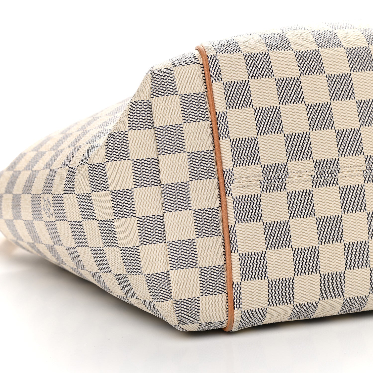 Louis Vuitton Damier Azur Totally MM 8 of 14