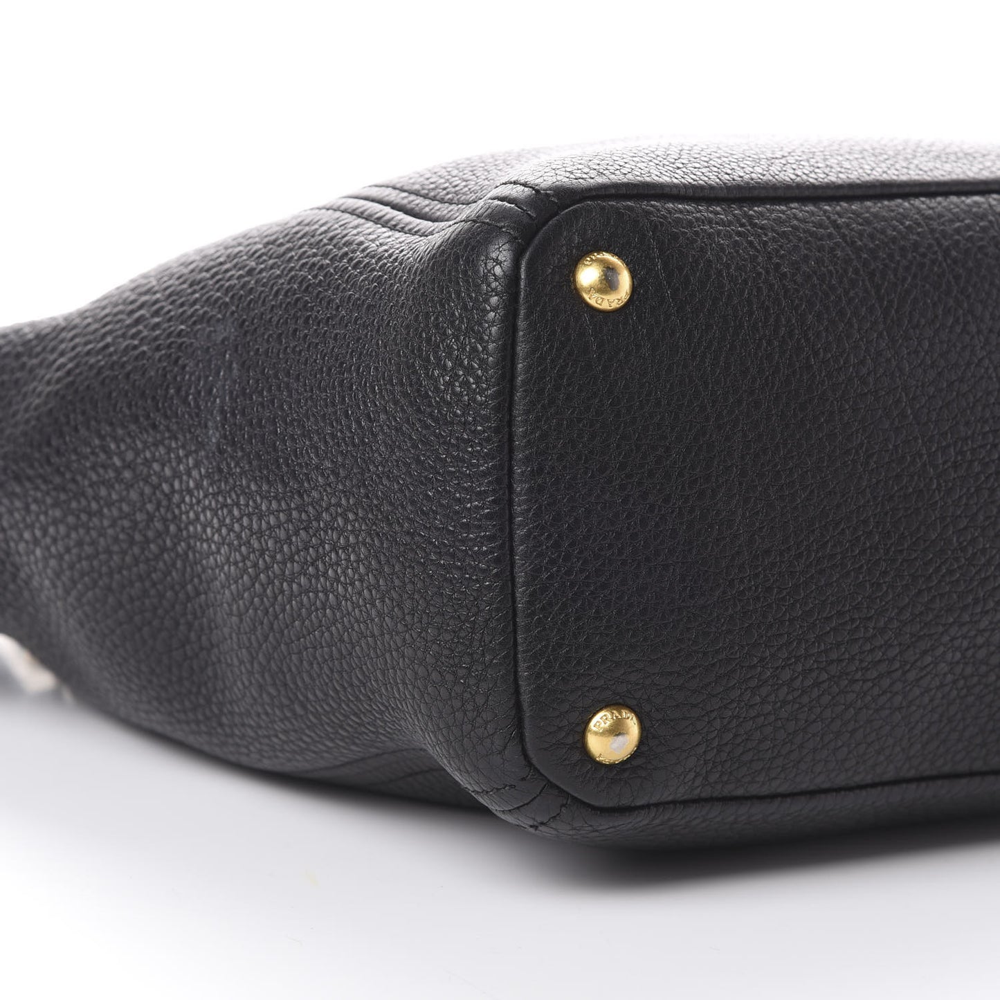 Vitello Daino Side Pocket Tote Black