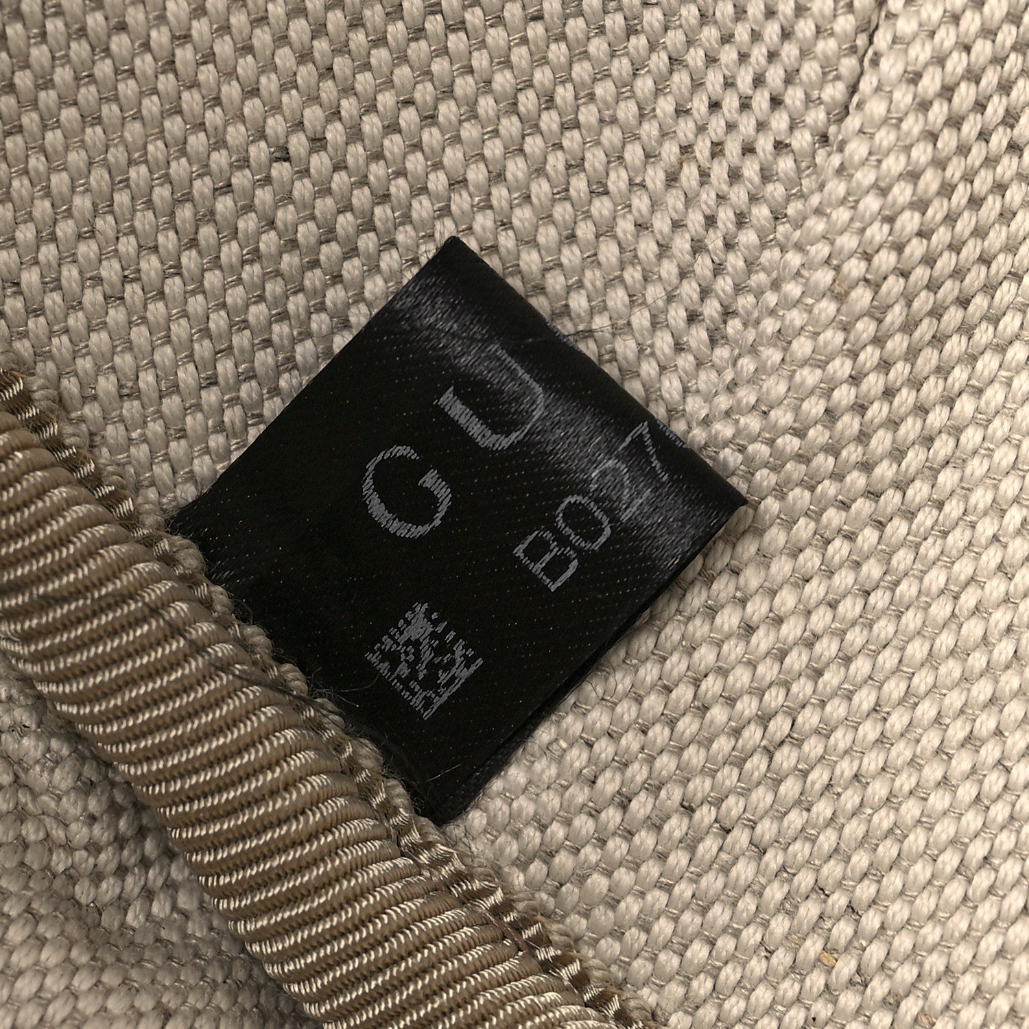 Gucci Piuma Lux Energy Mini Tifosa Basketball Shaped Shoulder Bag Black 5 of 7