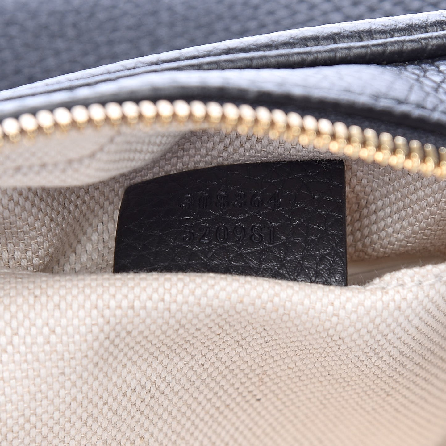Pebbled Calfskin Small Soho Disco Bag Black