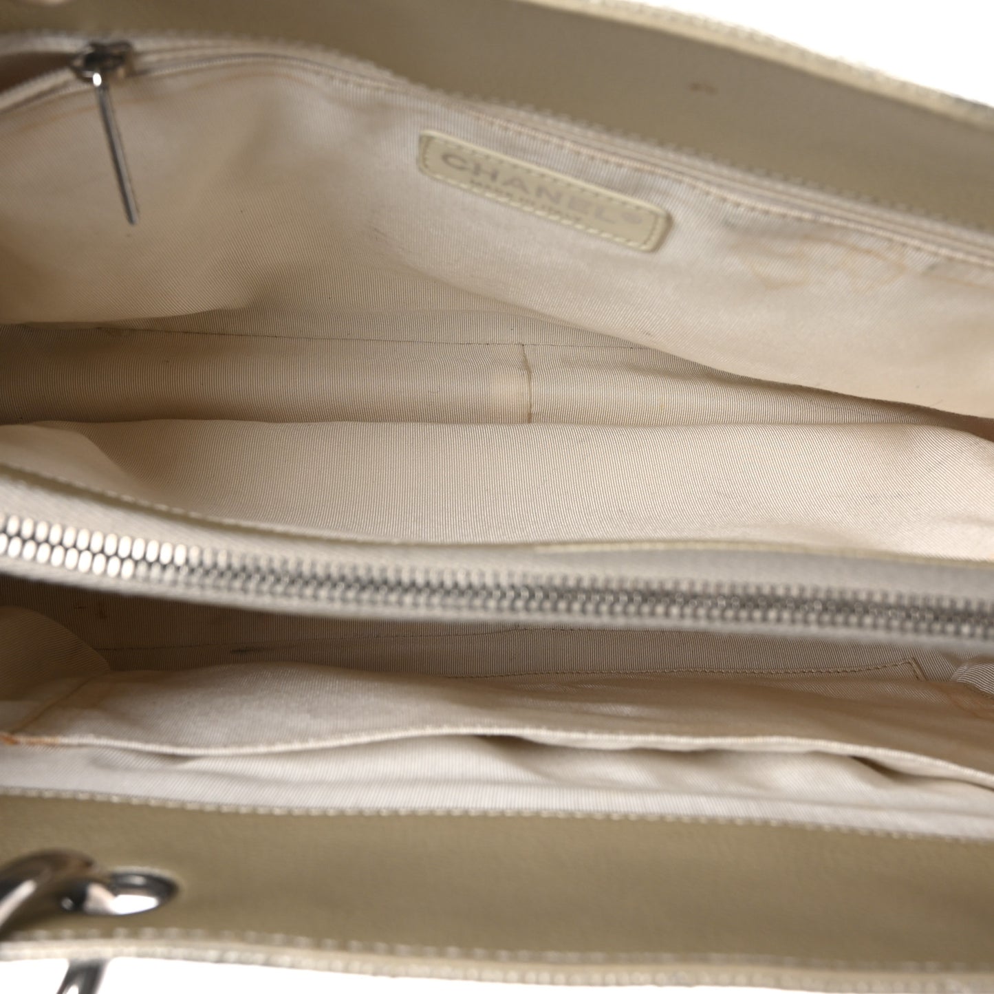 Metallic Caviar Quilted Grand Shopping Tote GST Pearl