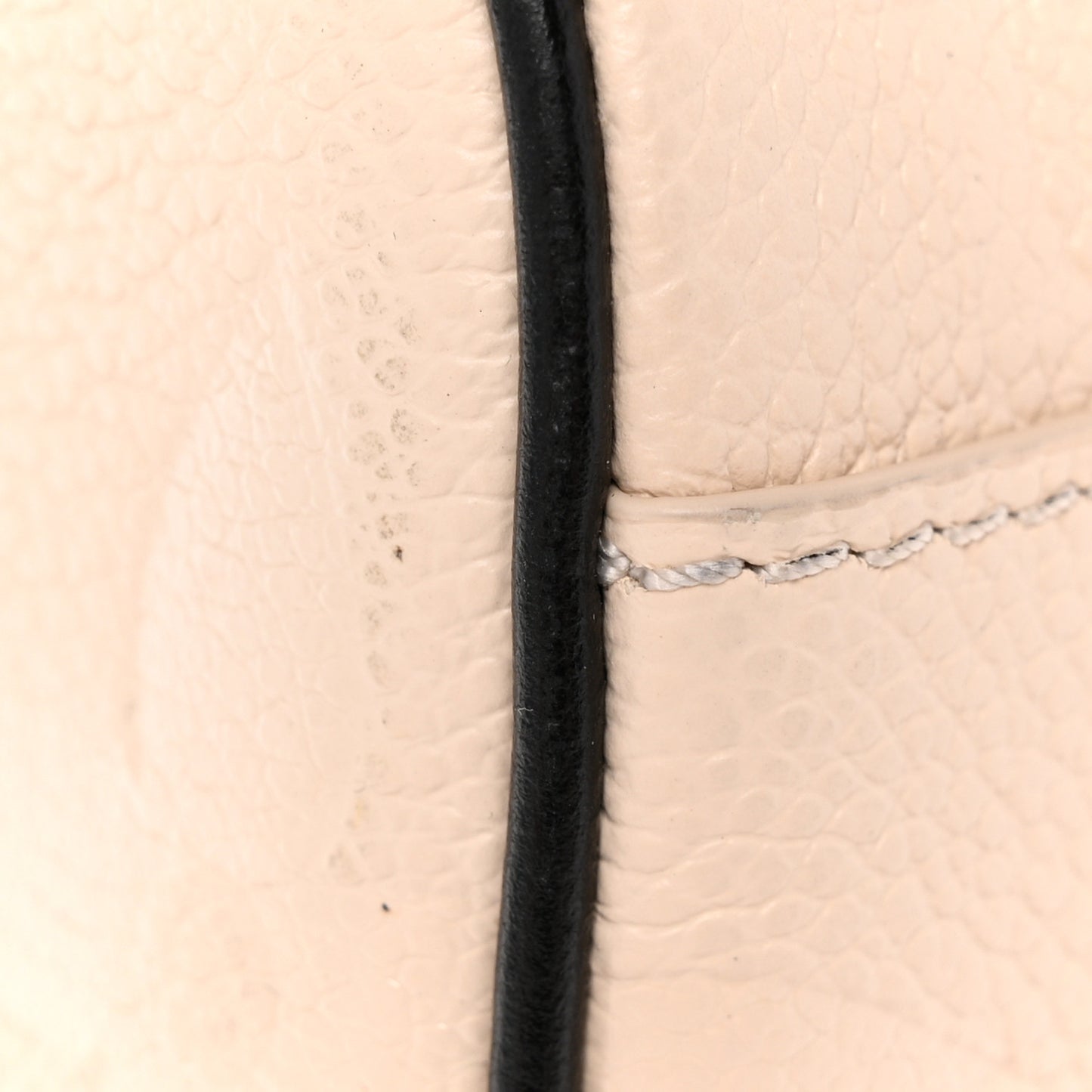 Empreinte Monogram Giant Wild At Heart Nice Mini Creme
