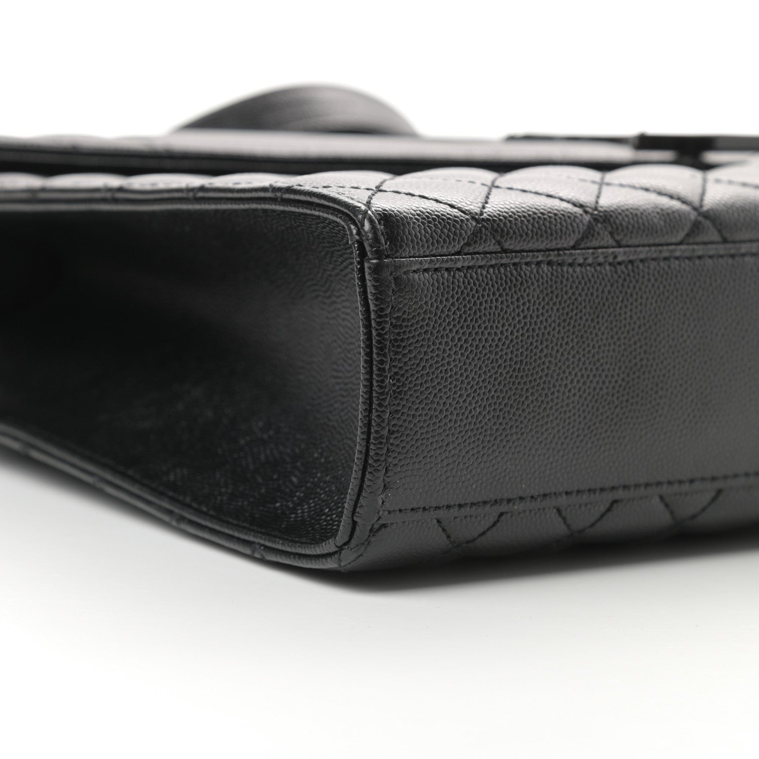 Saint Laurent Grain De Poudre Textured Mixed Matelasse Large Triquilt Monogram Monochrome Satchel Black 9 of 13