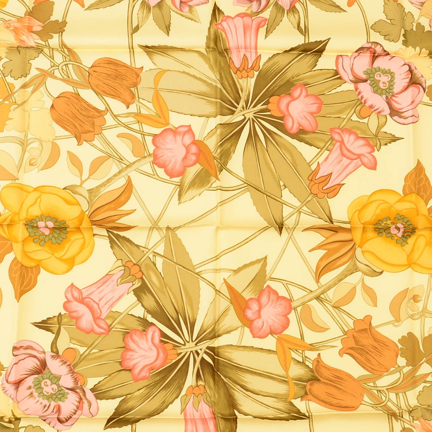 Silk Fleurs D'Hellade Scarf 90