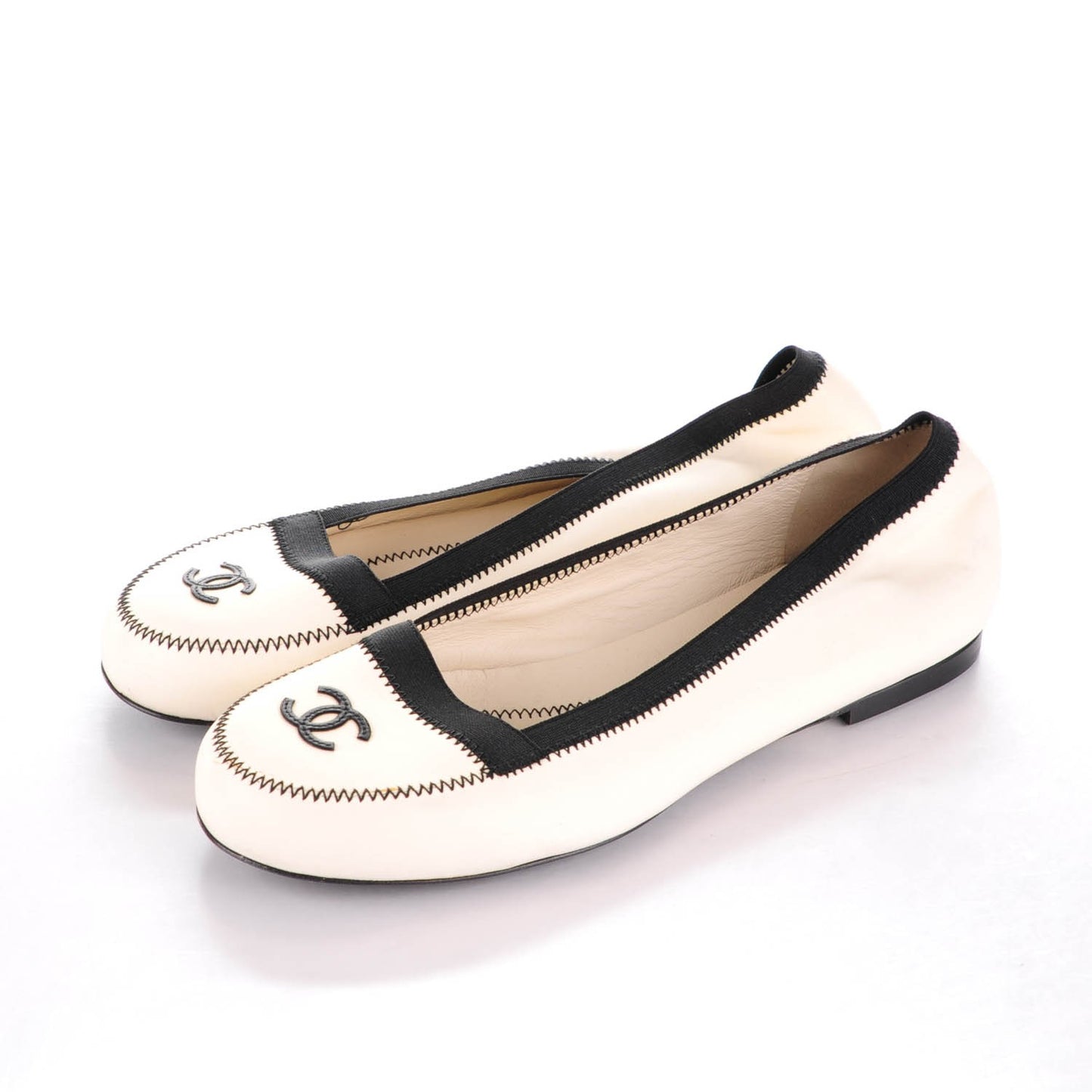 Lambskin Elastic Mocassin CC Flats 41 White Black