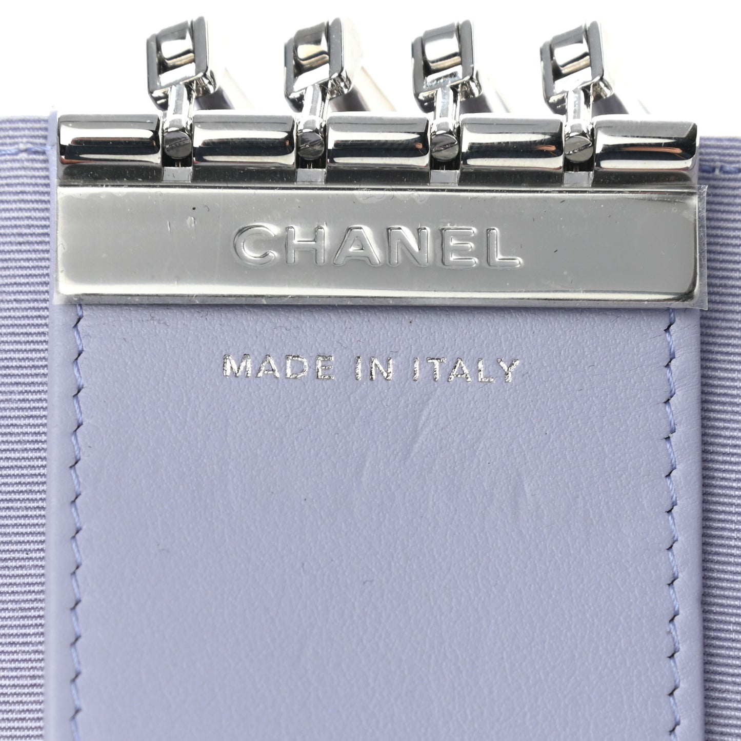 Caviar Quilted Classic 4 Key Holder Wallet Light Purple