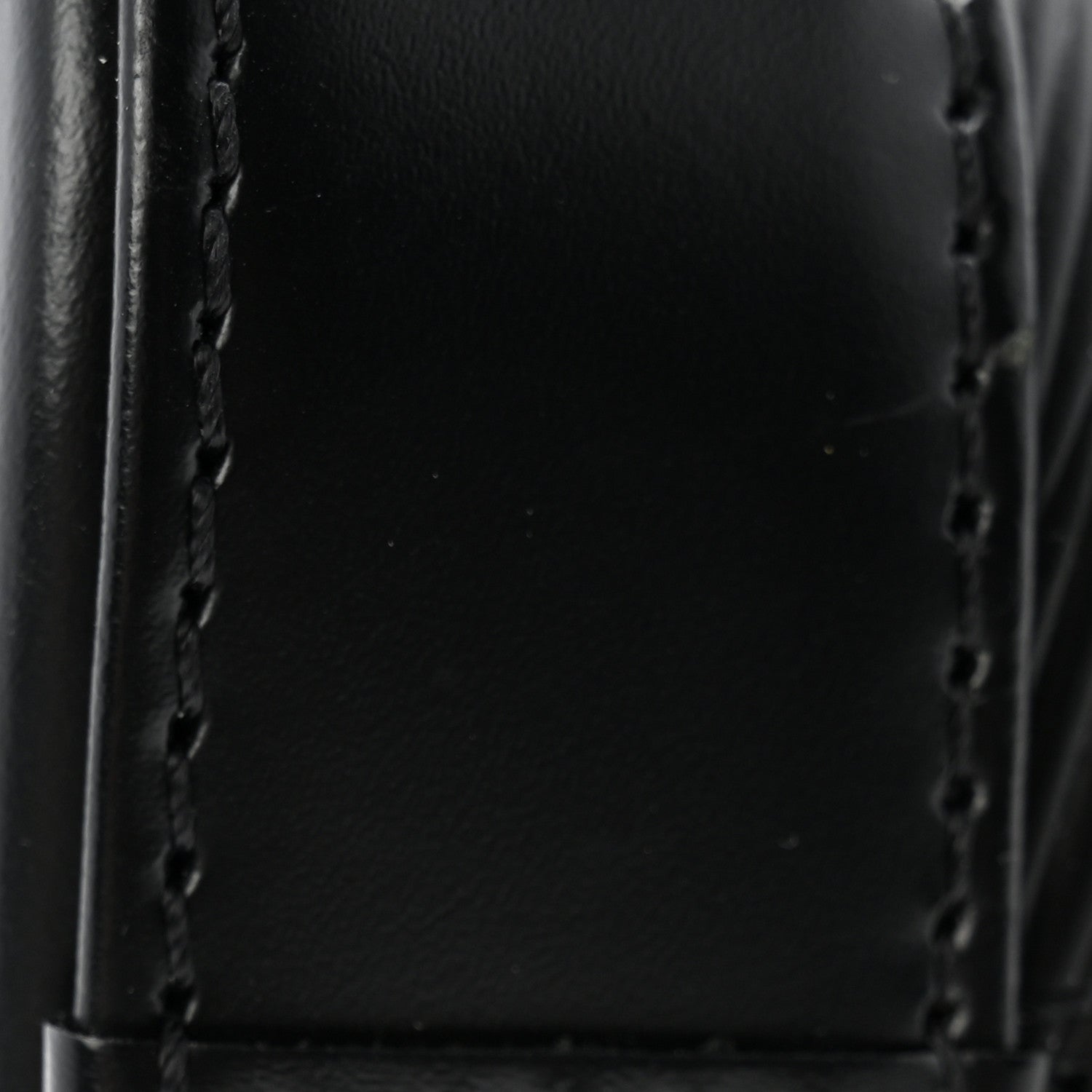 Louis Vuitton Epi Alma BB Black 11 of 11
