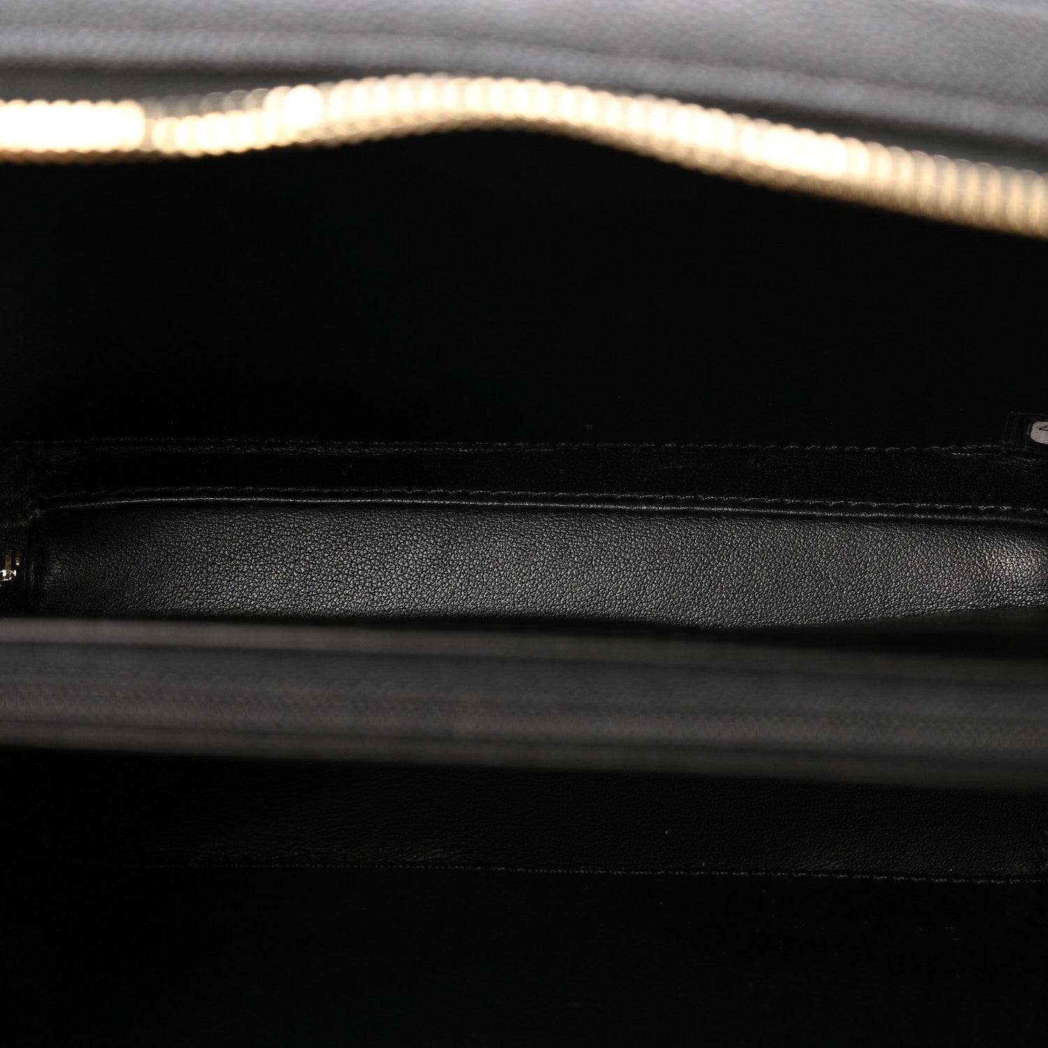 Chanel Caviar Quilted Medium CC Filigree Vanity Case Black 5 of 13