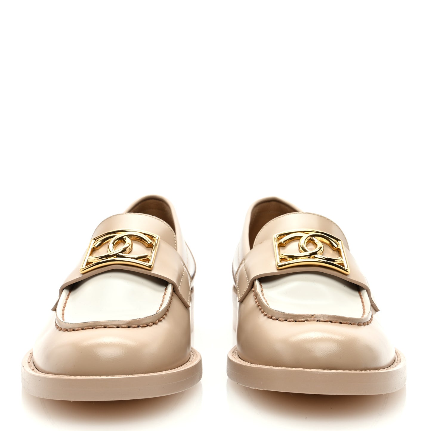 Shiny Calfskin CC Loafers 37 Beige White