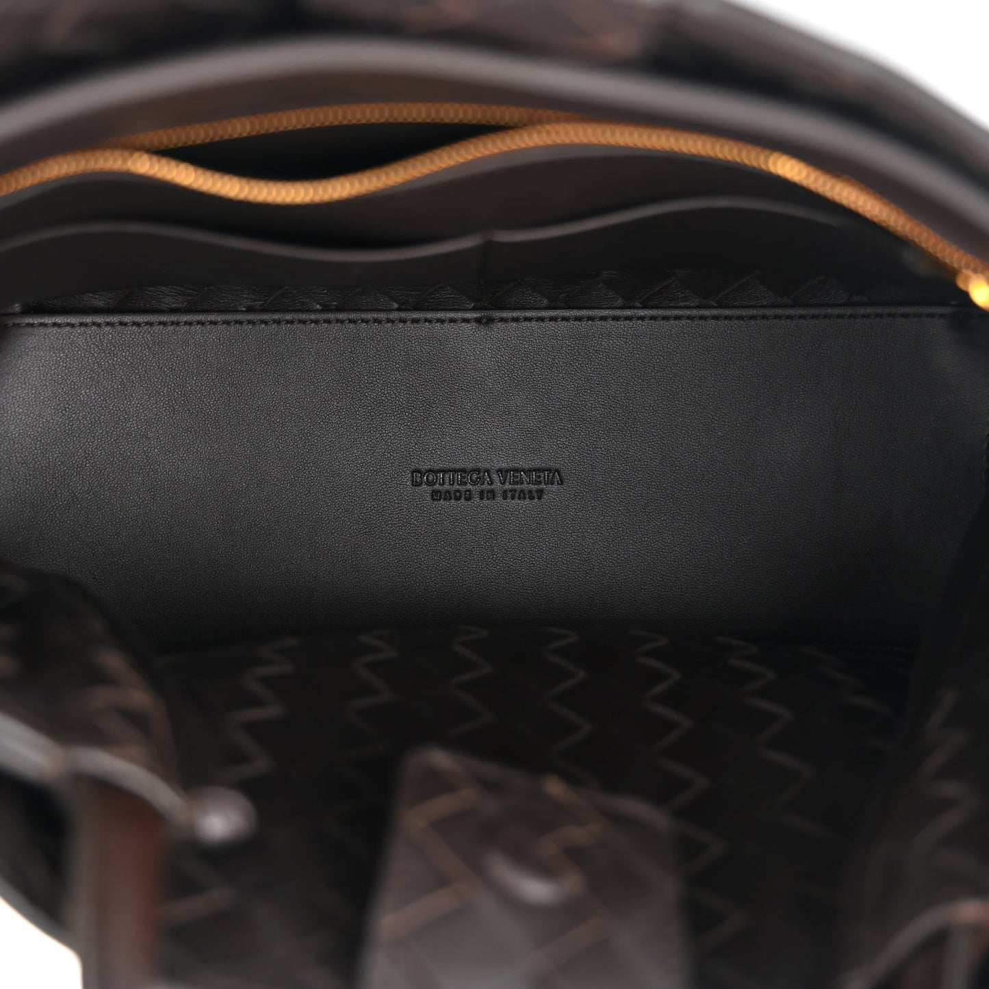 Nappa Intrecciato Medium Andiamo Shoulder Bag Fondant