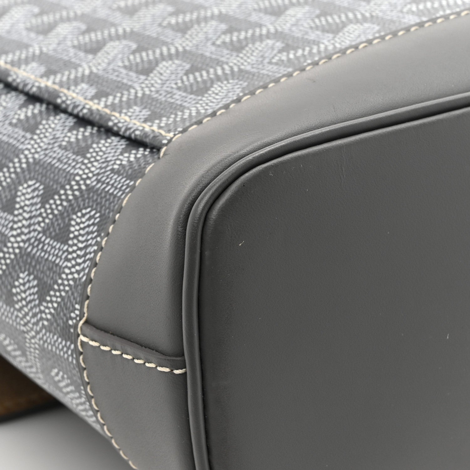 Goyard Goyardine Citadin Messenger Grey 14 of 15