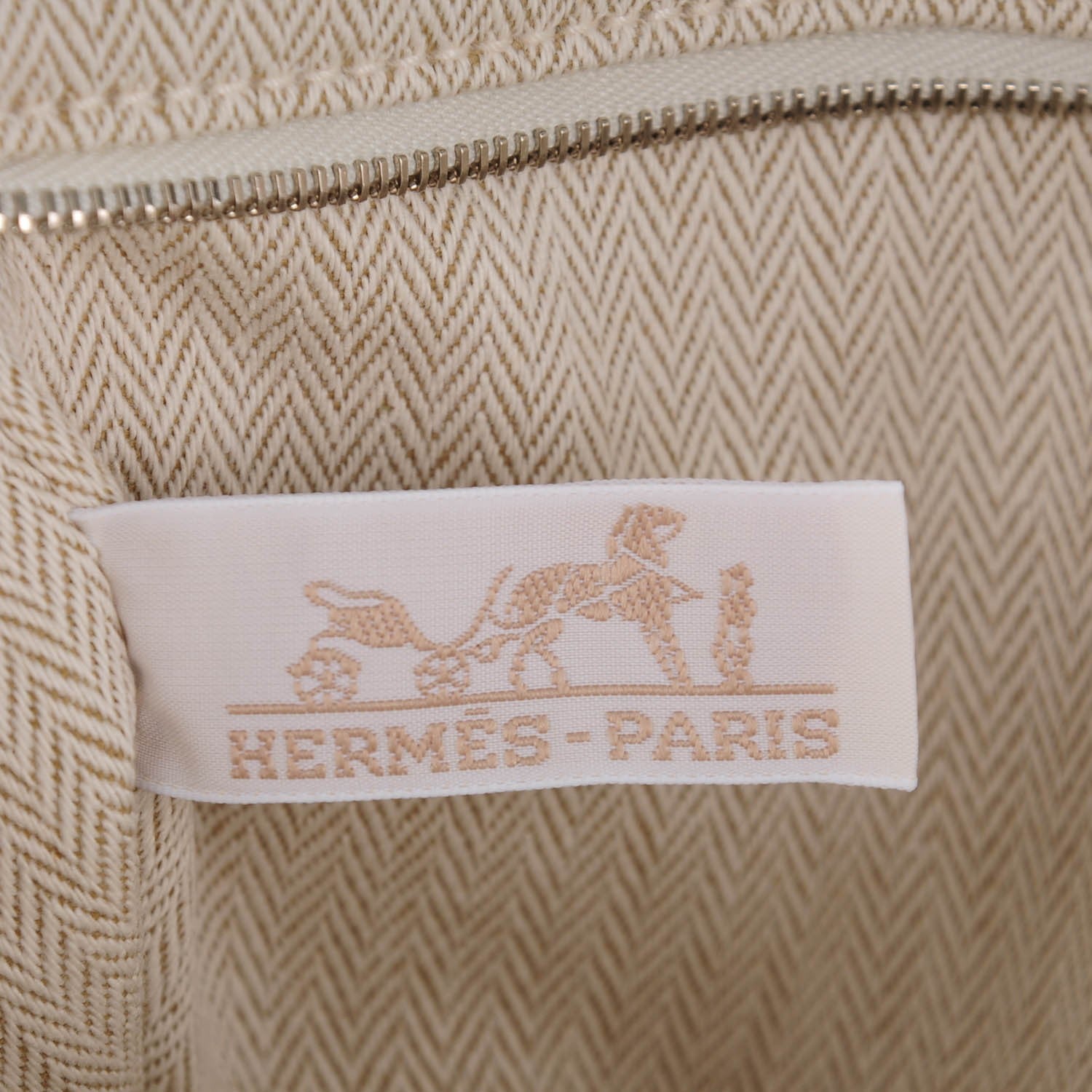 Hermes Canvas Barenia Fourbi 25 MM Pouch Naturel Fauve 7 of 7