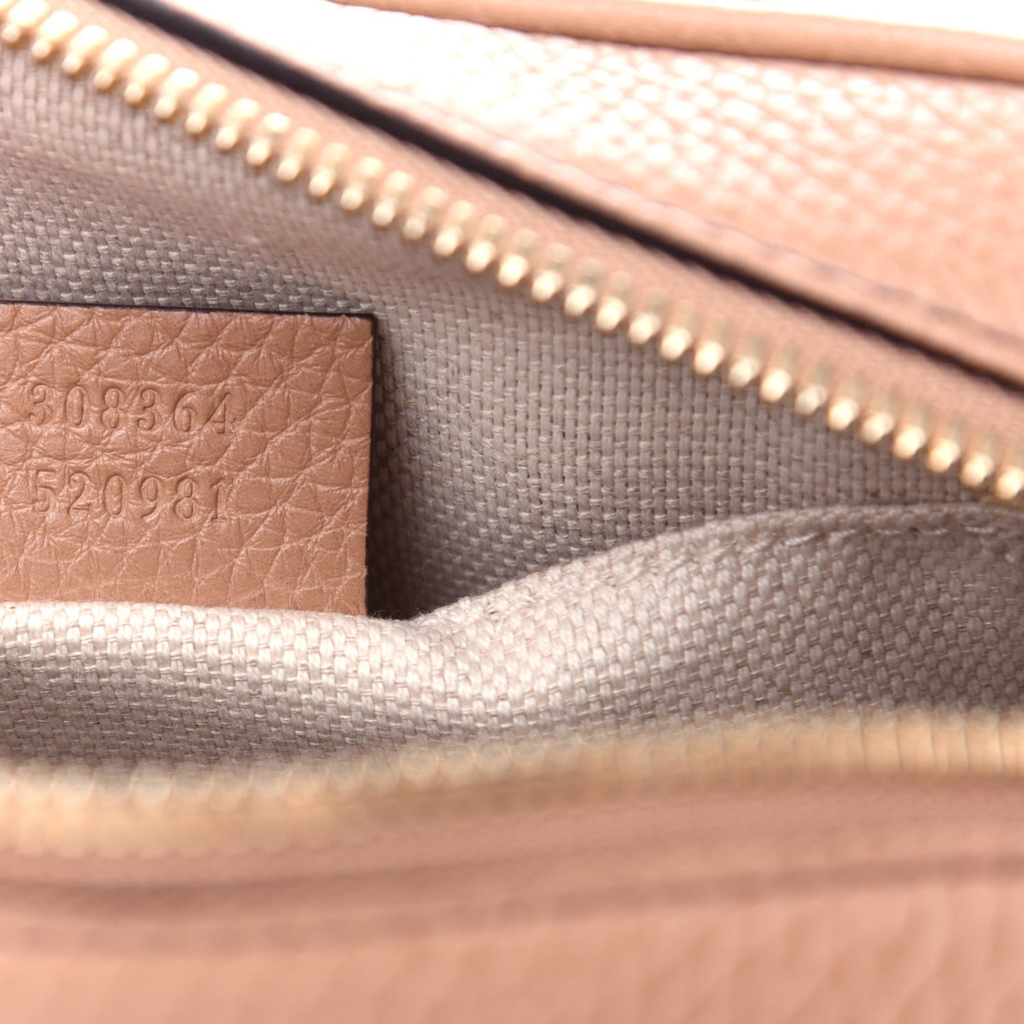 Pebbled Calfskin Small Soho Disco Bag Camelia