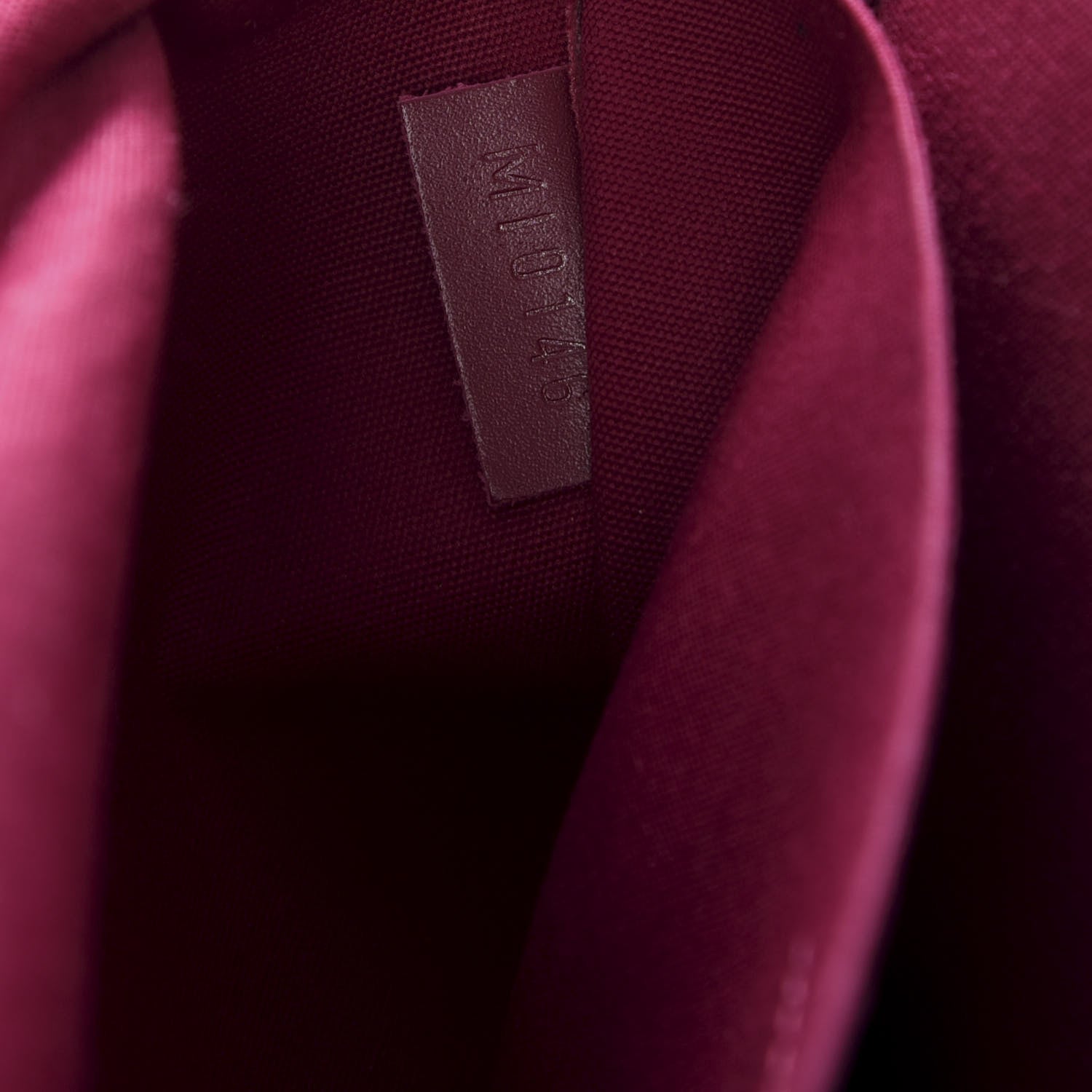 Louis Vuitton Vernis Felicie Chain Wallet Magenta 7 of 9