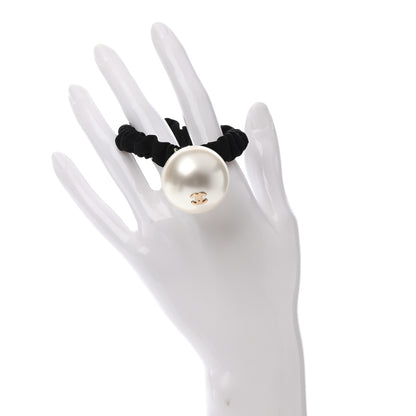 Chanel Pearl CC Hair Tie Black Gold Pearly White 2 of 4
