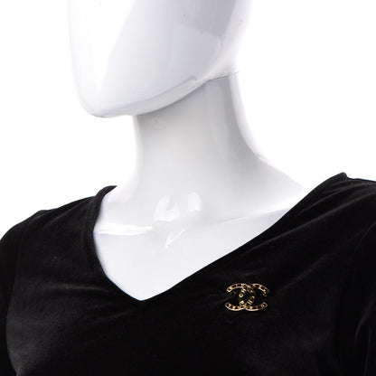 Chanel Metal Paris Button CC Large Brooch Gold 2 of 4