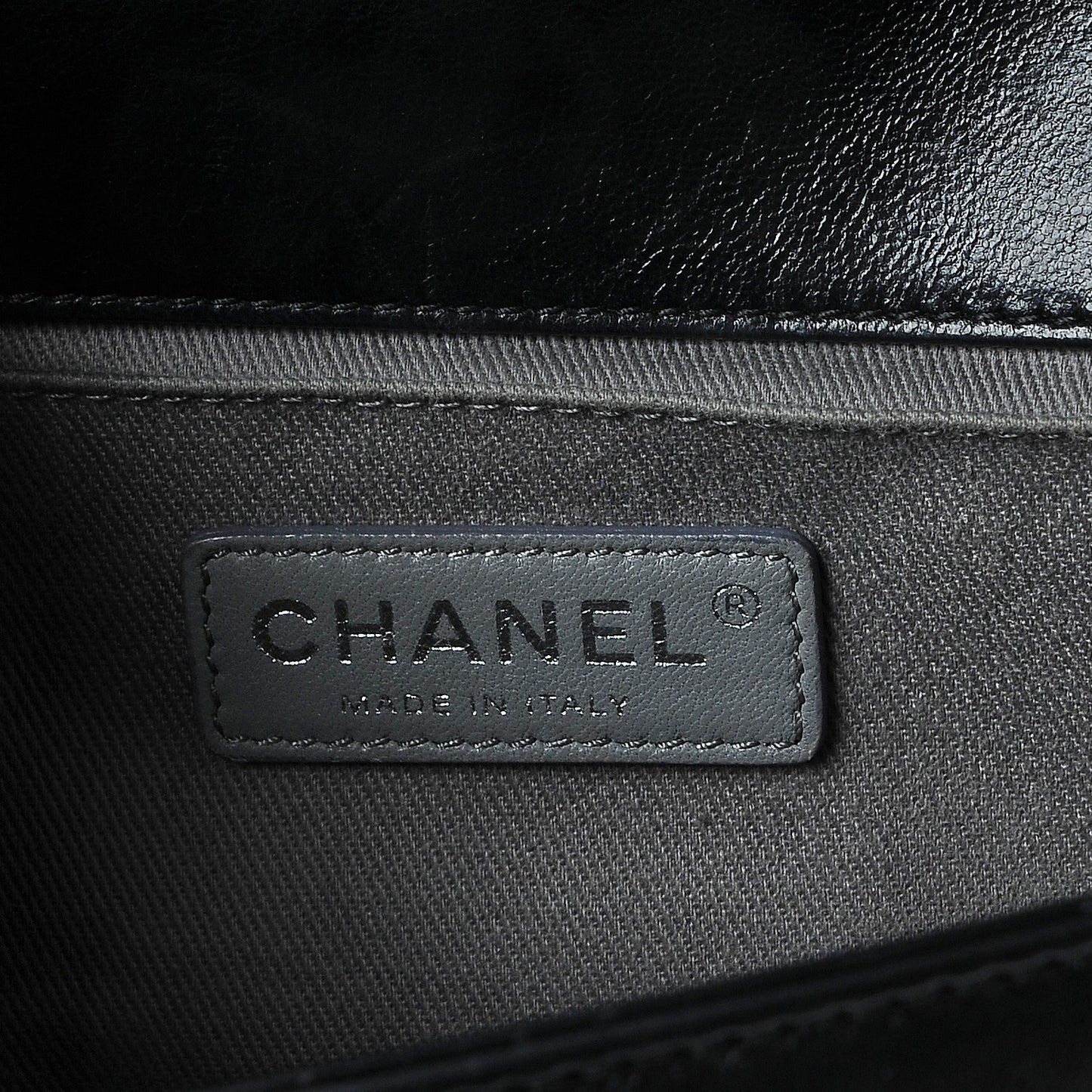 Lambskin Quilted Medium Boy Flap Black