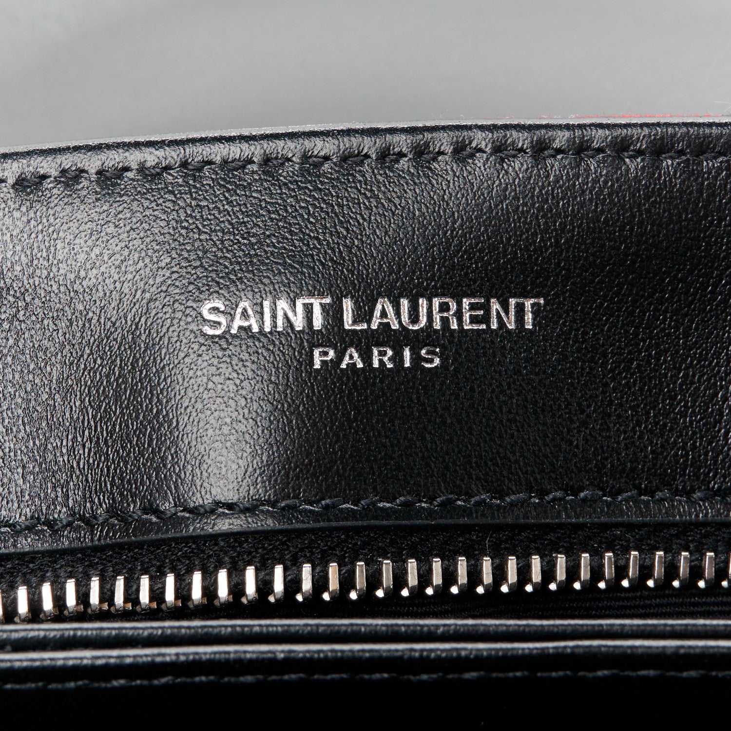 Saint Laurent Cotton Bandana Y Quilted Monogram Toy Loulou Crossbody Bag Red 6 of 12