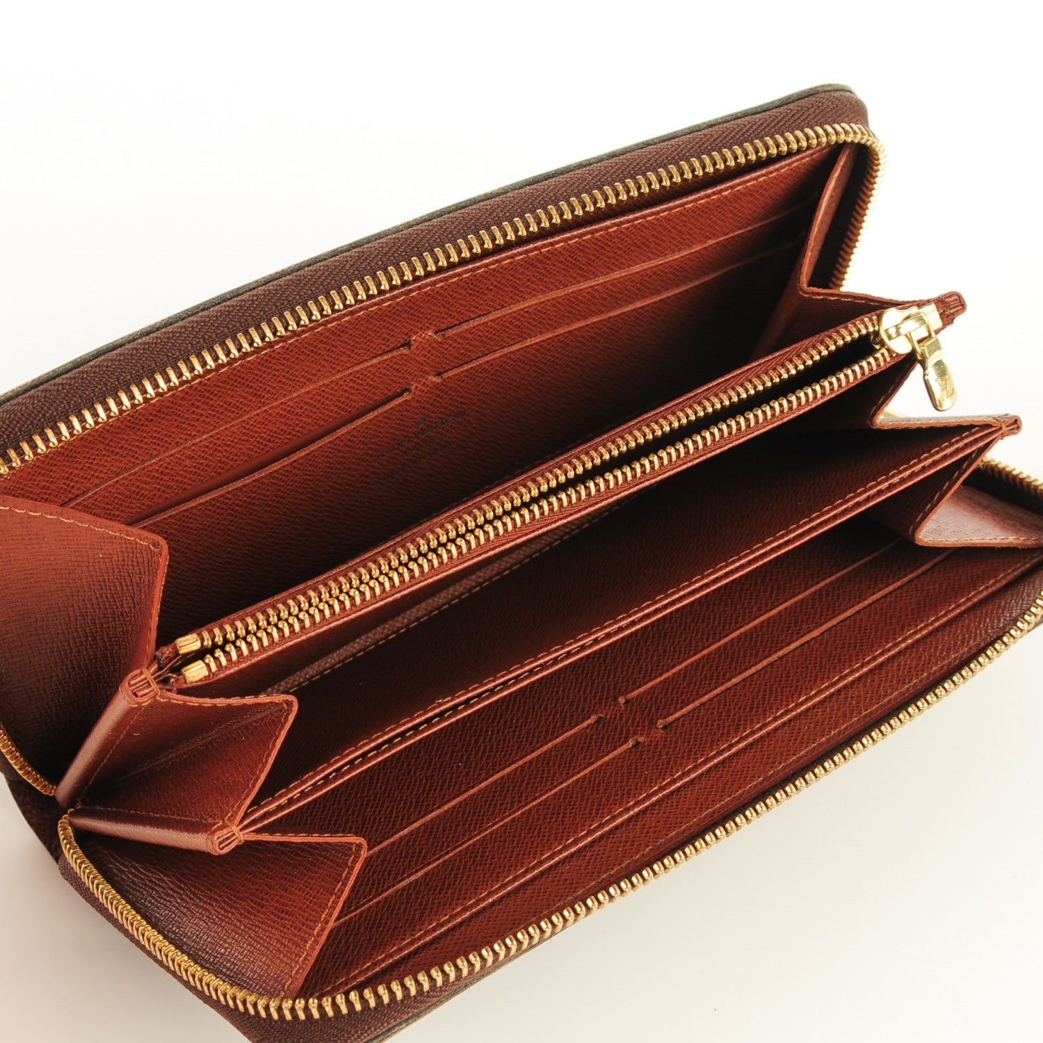 Louis Vuitton Monogram Zippy Wallet 7 of 7