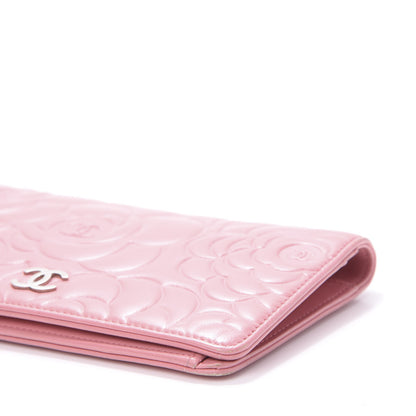Chanel Lambskin Camellia Embossed Yen Wallet Pink 10 of 10
