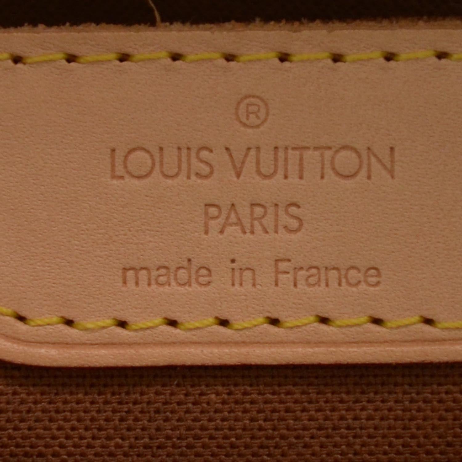 Louis Vuitton Monogram Cabas Mezzo 5 of 7