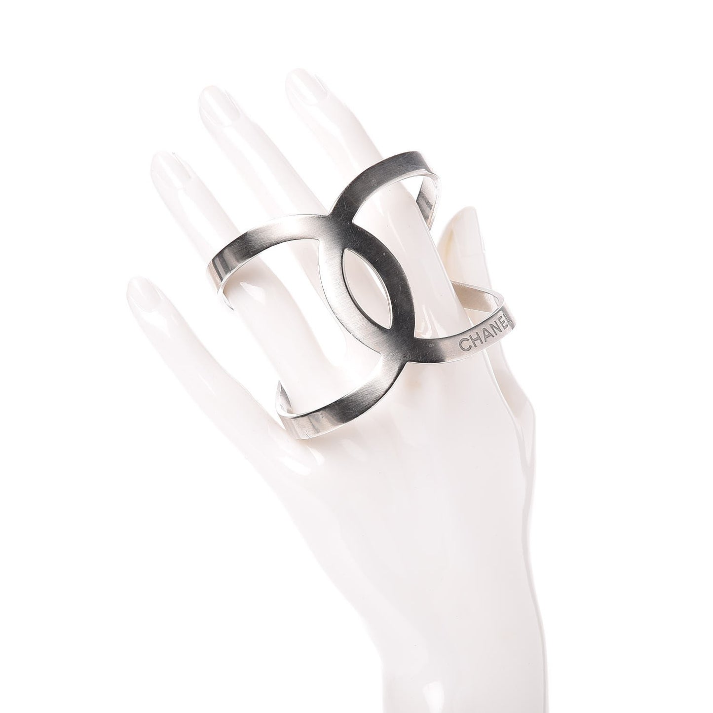 Metal CC Cuff Silver