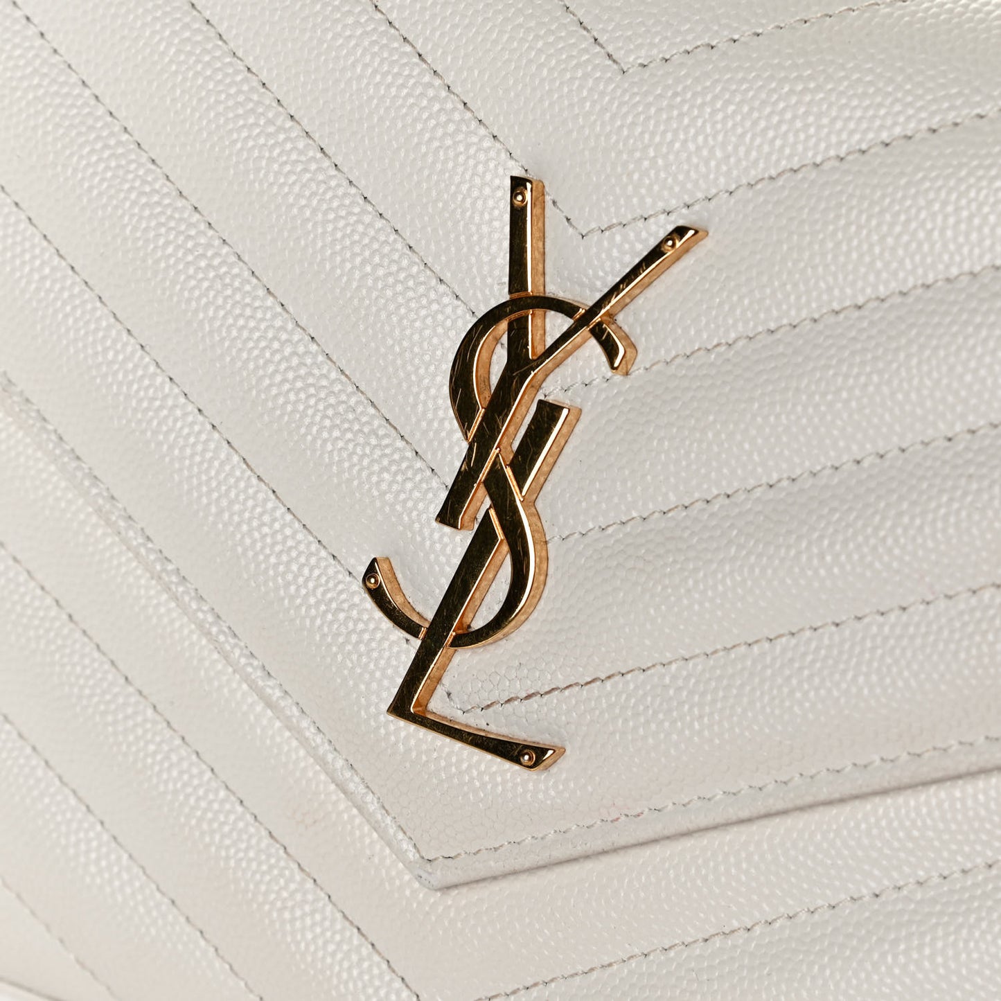 Grain De Poudre Matelasse Chevron Monogram Chain Wallet Crema Soft