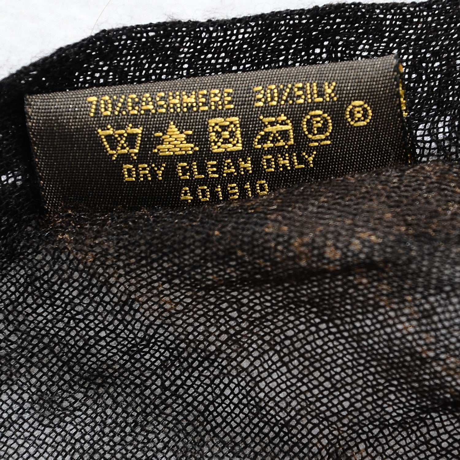Louis Vuitton Cashmere Silk Etole Stole Damier Ebene 6 of 6