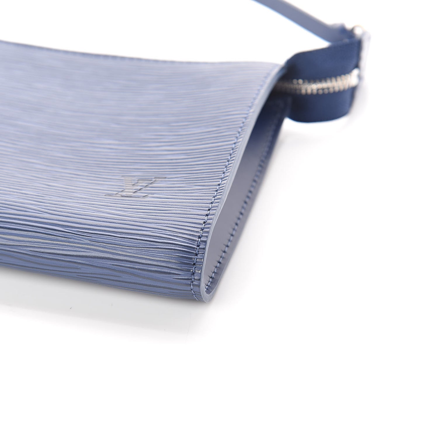 Epi Pochette Accessories 24 Myrtille