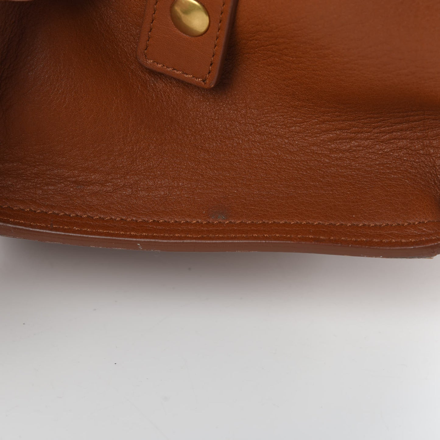 Calfskin Small Classic Y Cabas Cognac