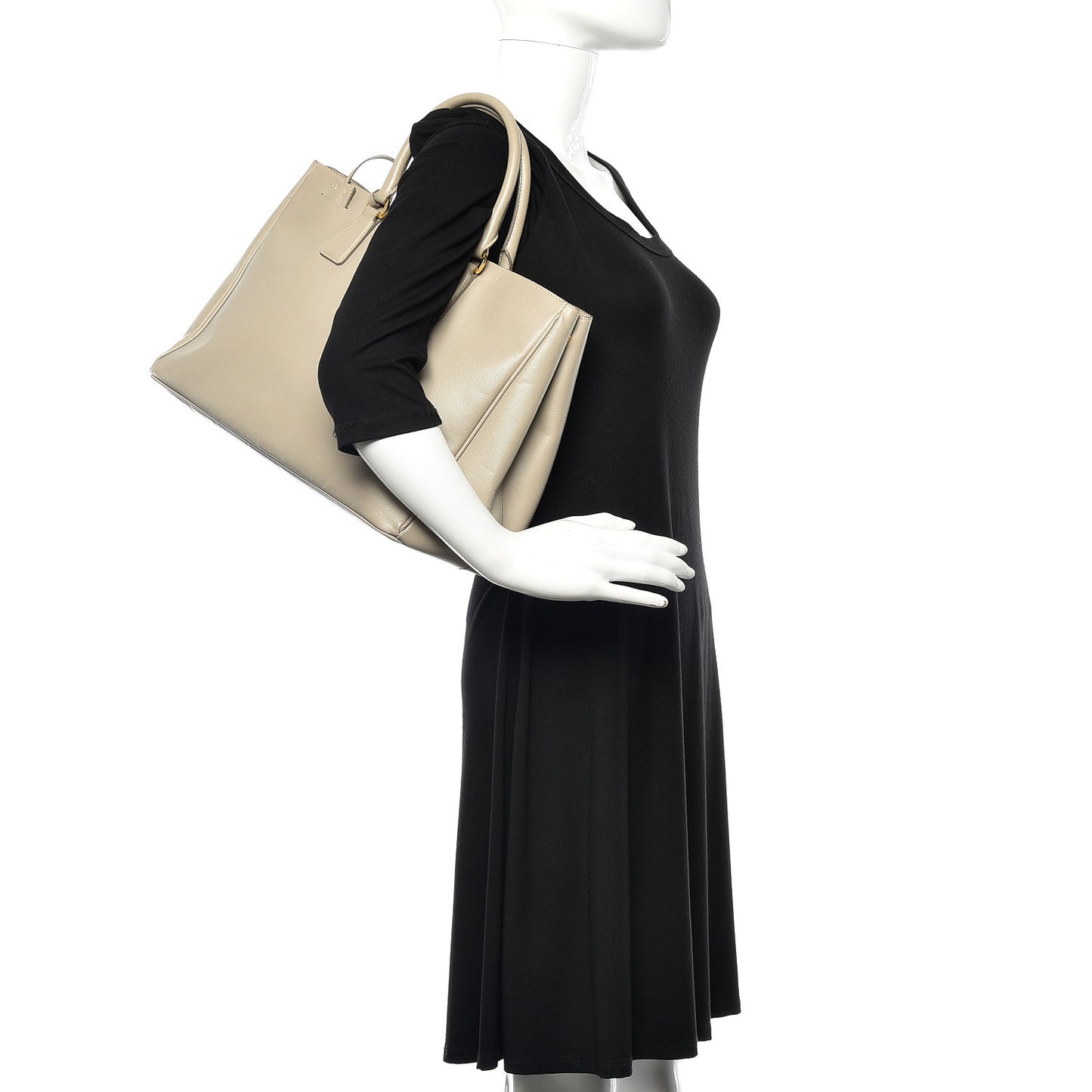 Saffiano Lux Medium Tote Pomice