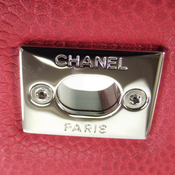 Caviar Jumbo Flap Red