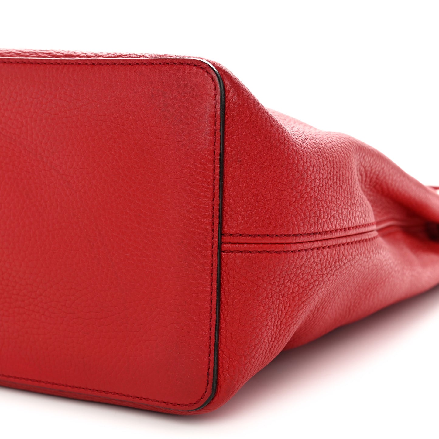 Pebbled Calfskin Large Soho Hobo Tabasco Red