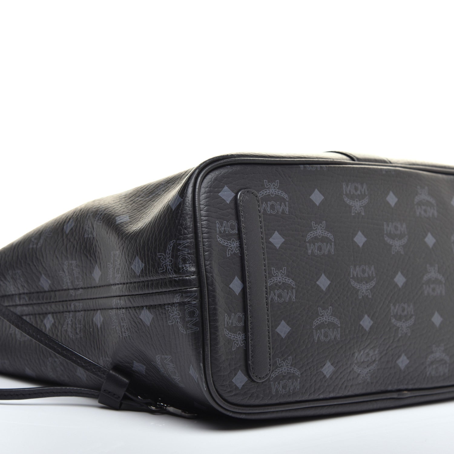 MCM Visetos Medium Liz Reversible Shopper Tote Black 11 of 15