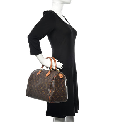 Louis Vuitton Monogram Speedy 30 2 of 9