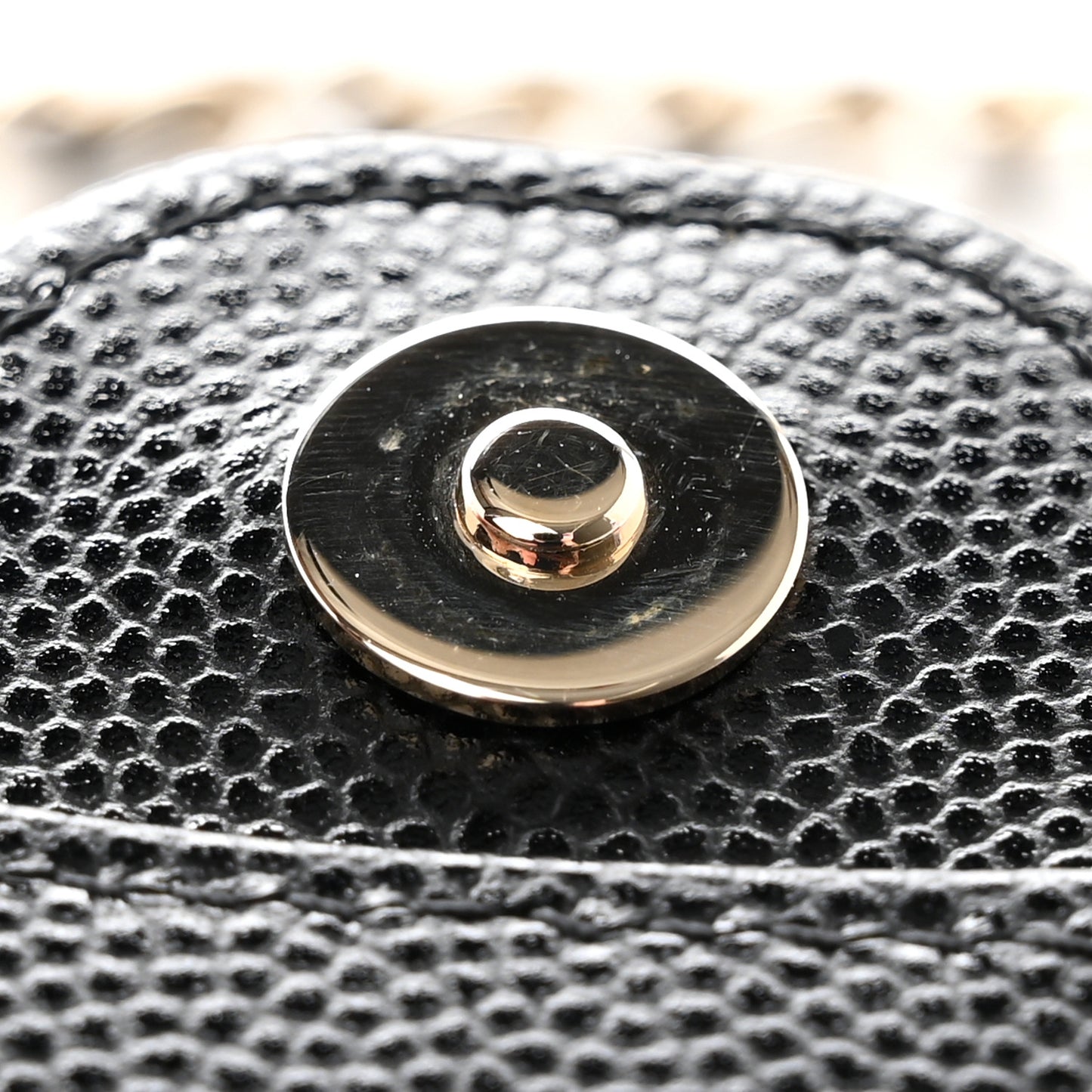 Caviar Quilted Flap Card Holder On Chain Black