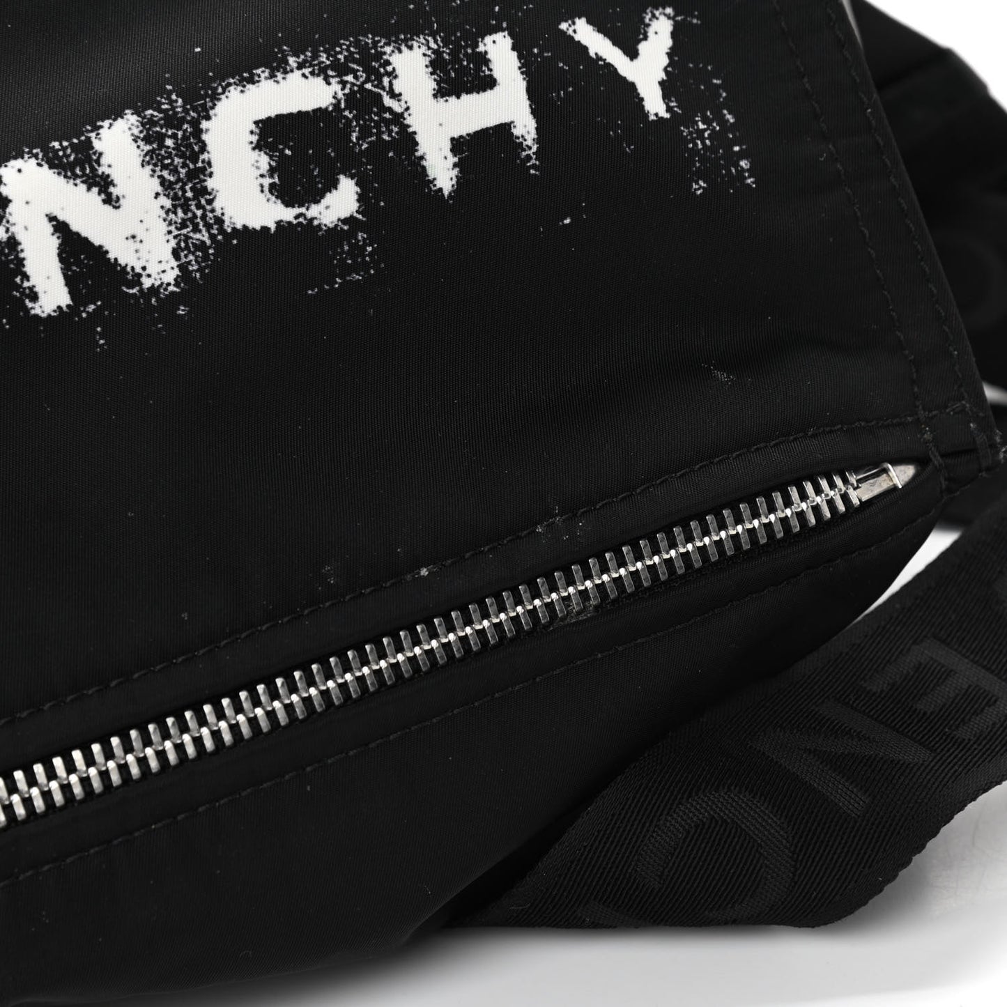 Nylon Logo Small Pandora Black White