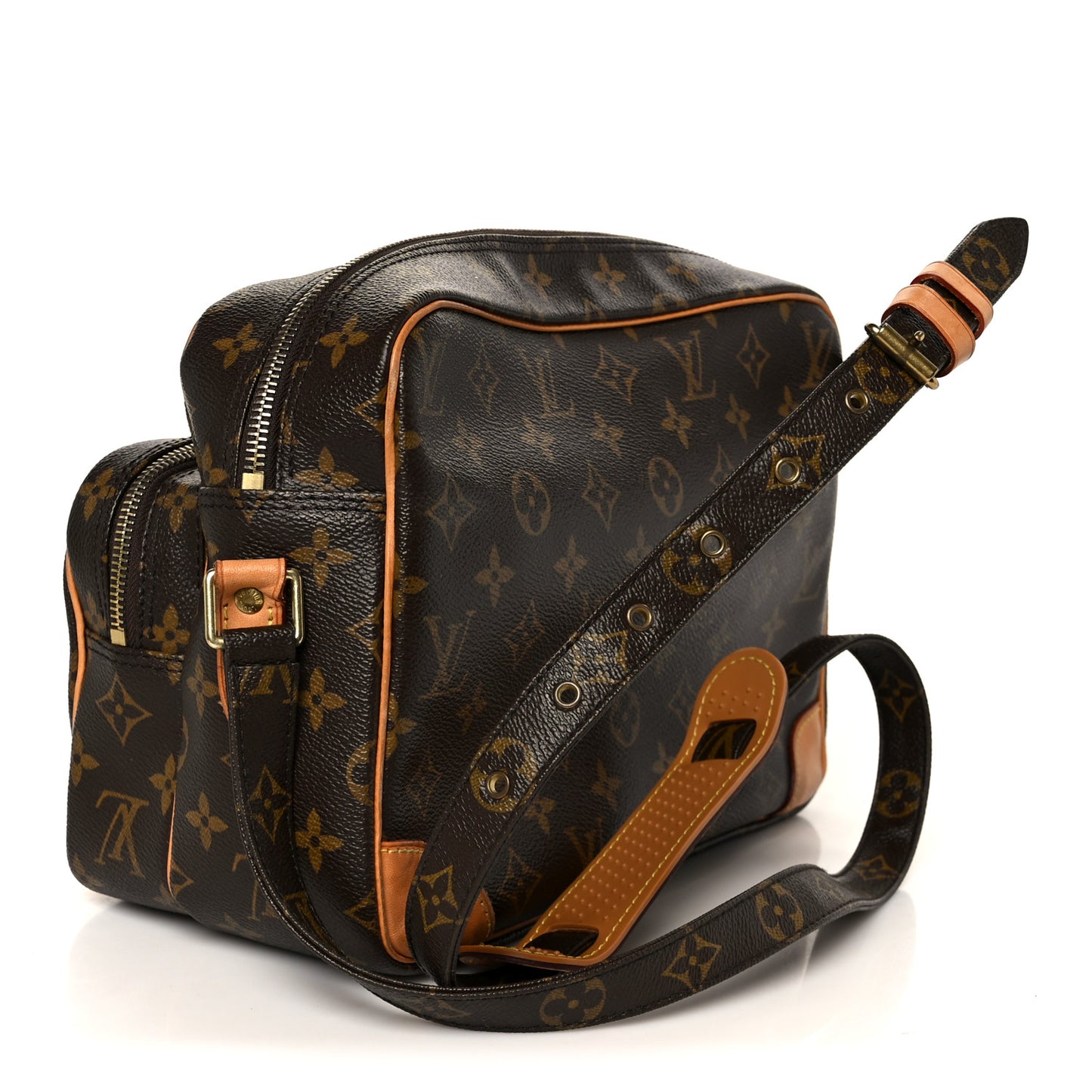 Monogram Nil 28