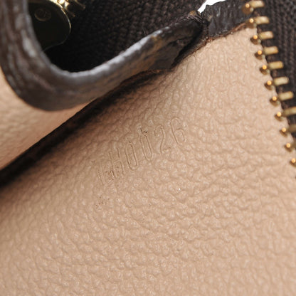 Louis Vuitton Monogram Toiletry Pouch 26 7 of 9
